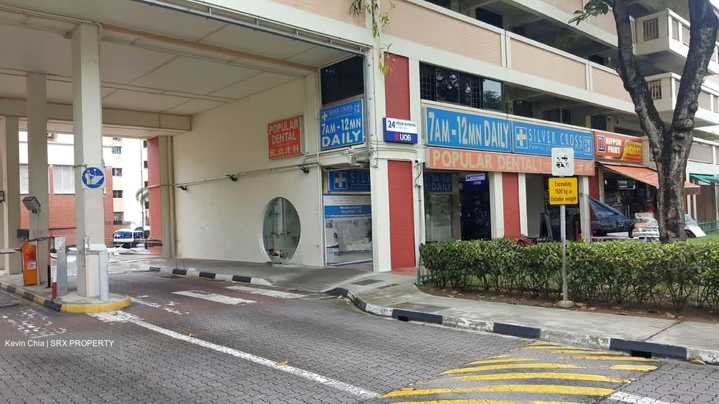 Serangoon Central Drive (D19), Shop House #560766771